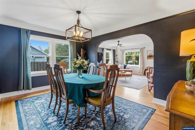 5337 SE King Rd, Milwaukie, OR 97222