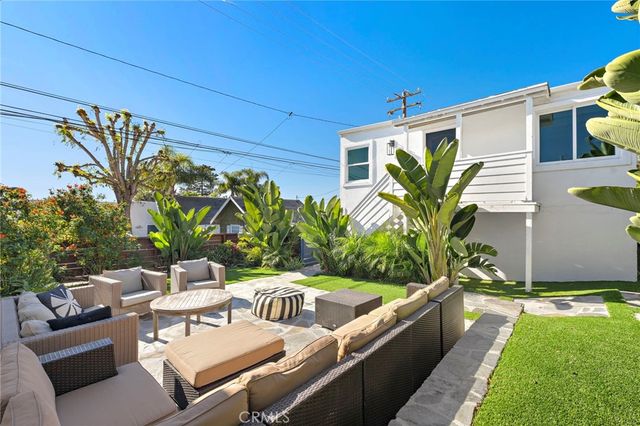 226 B Chiquita Upper, Laguna Beach, CA 92651