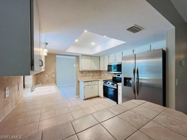 3019 SE 5th PL, Cape Coral, FL 33904
