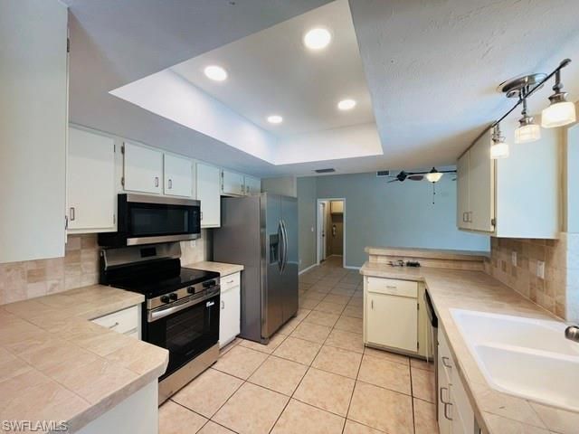 3019 SE 5th PL, Cape Coral, FL 33904