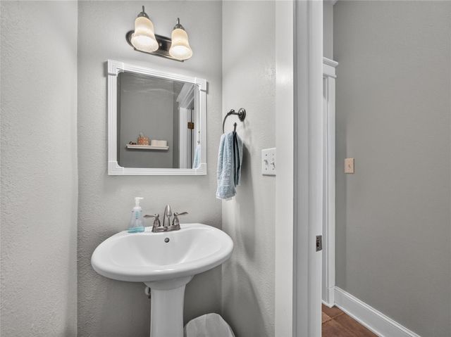 900 Appalachian TRL, San Marcos, TX 78666