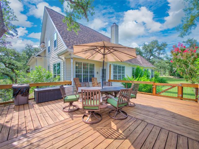 900 Appalachian TRL, San Marcos, TX 78666