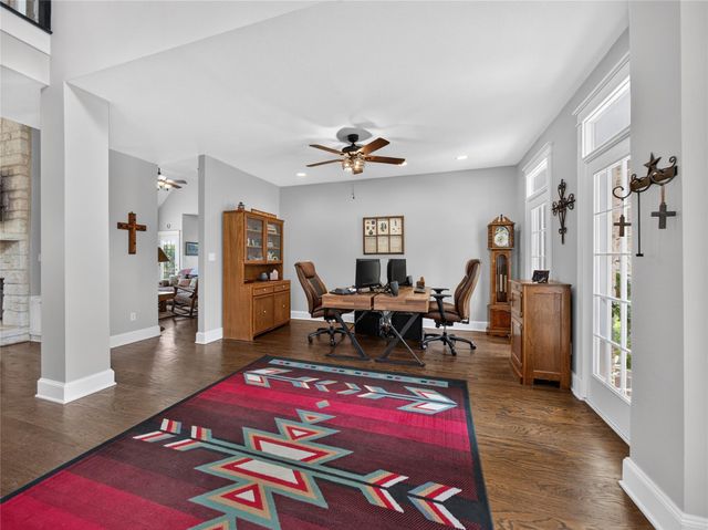900 Appalachian TRL, San Marcos, TX 78666