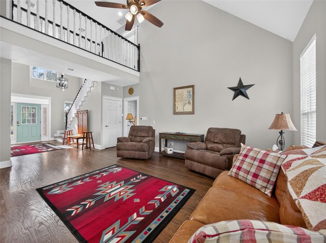 900 Appalachian TRL, San Marcos, TX 78666
