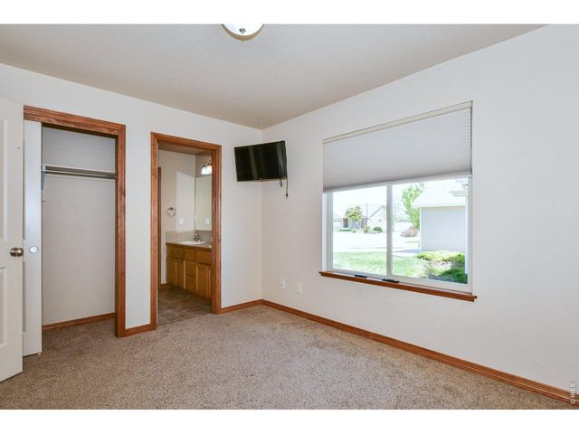 4479 Bragg Ln, Wellington, CO 80549