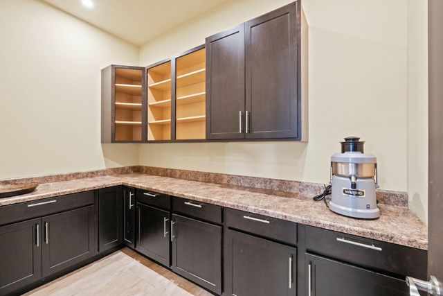 406 Halcomb Lane, Paint Lick, KY 40461