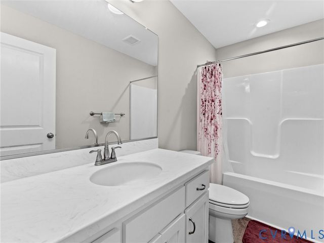 7971 Leland Dr, Prince George, VA 23875