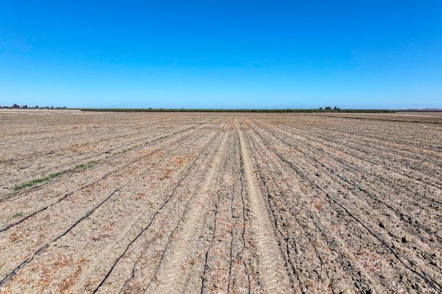 0 W Packard Avenue, Coalinga, CA 93210