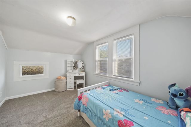 136 E Chestnut Street, Adrian, MI 49221