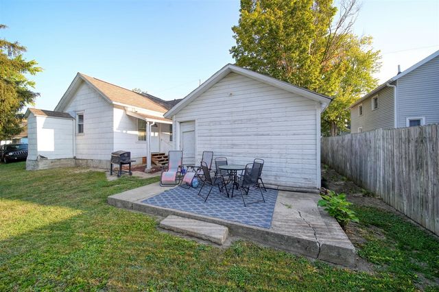 136 E Chestnut Street, Adrian, MI 49221