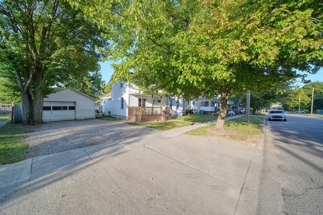 136 E Chestnut Street, Adrian, MI 49221