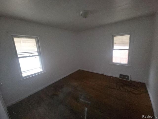 14068 Carlisle Street, Detroit, MI 48205