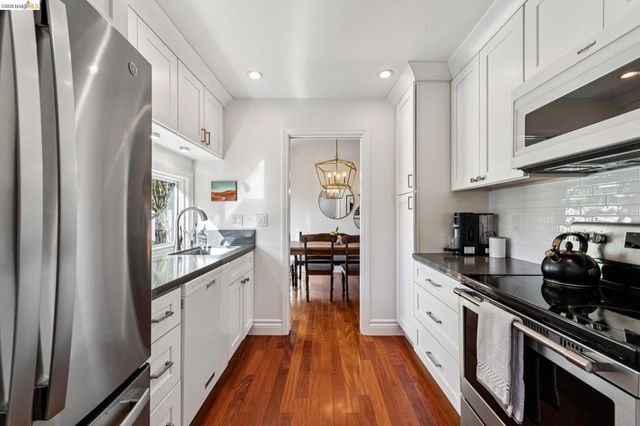 1912 Ascot Dr, Moraga, CA 94556