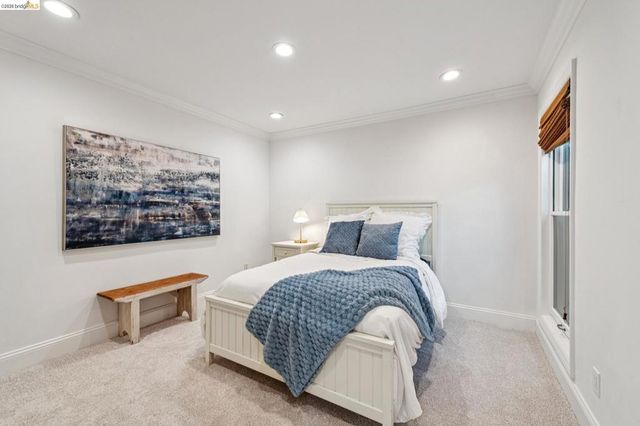 1912 Ascot Dr, Moraga, CA 94556