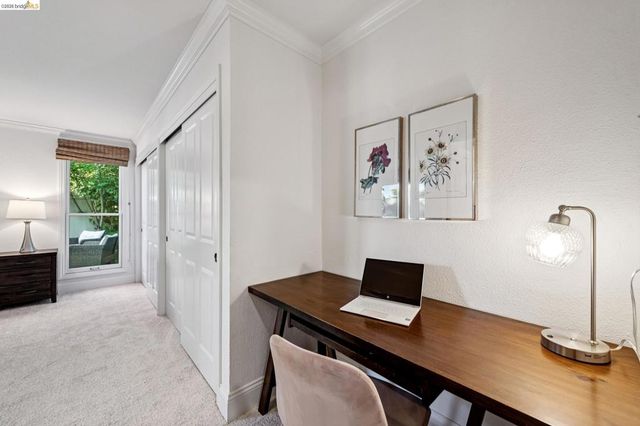 1912 Ascot Dr, Moraga, CA 94556