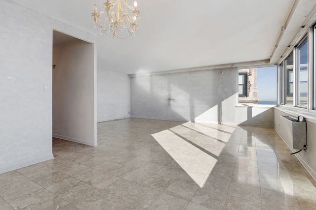 1440 N Lake Shore Drive 21H, Chicago, IL 60610