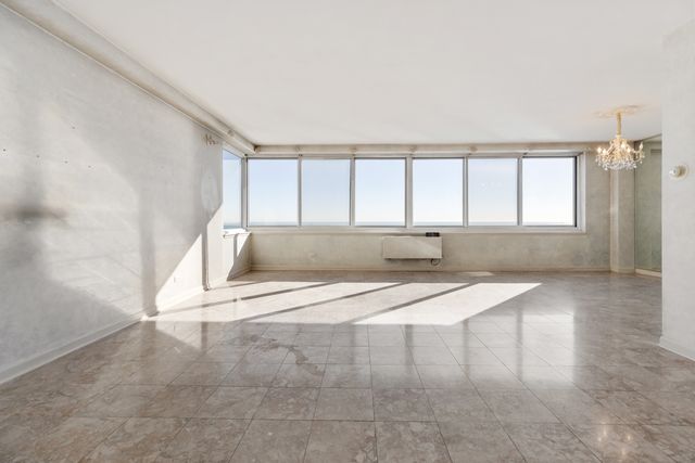 1440 N Lake Shore Drive 21H, Chicago, IL 60610
