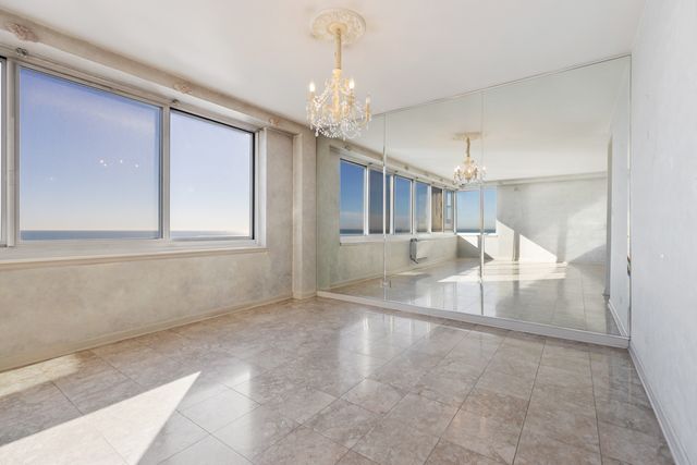 1440 N Lake Shore Drive 21H, Chicago, IL 60610