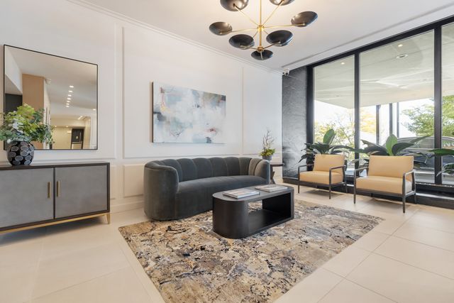 1440 N Lake Shore Drive 21H, Chicago, IL 60610