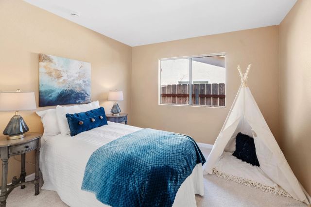 7427 Kamwood St, San Diego, CA 92126