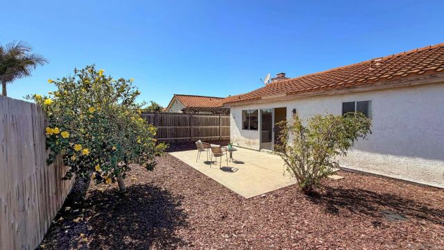 7427 Kamwood St, San Diego, CA 92126