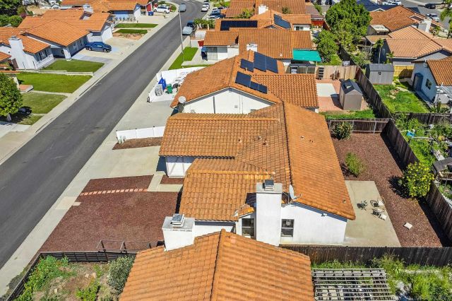 7427 Kamwood St, San Diego, CA 92126