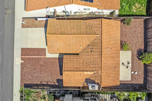 7427 Kamwood St, San Diego, CA 92126