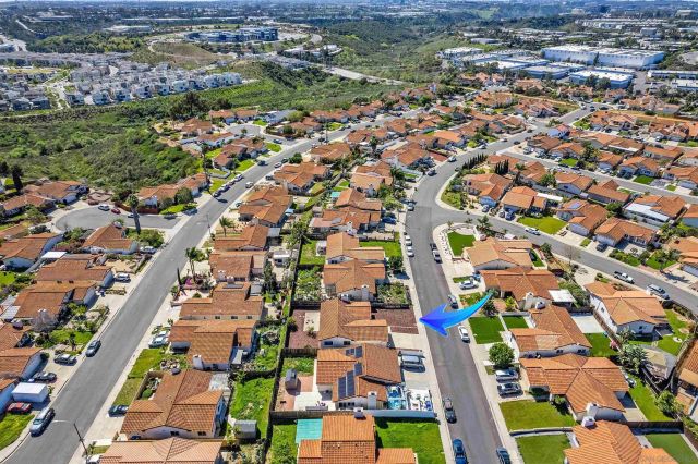 7427 Kamwood St, San Diego, CA 92126