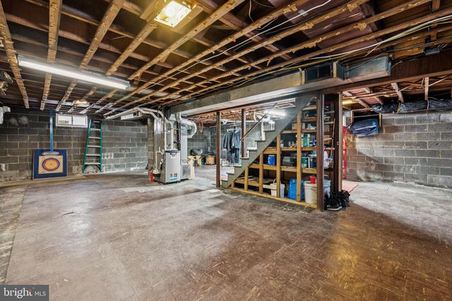 955 EASTER RD, Burlington, NJ 08016