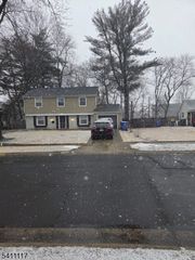 1 Balfour Ln, Willingboro Twp., NJ 08046