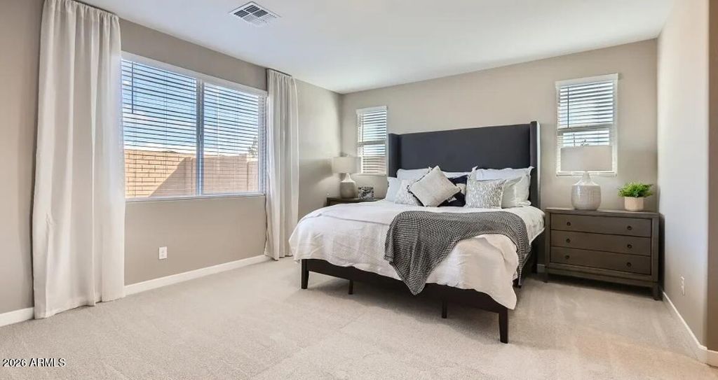Image 11 of property listing at 17616 W EL CORTEZ Place, Surprise, AZ 85387