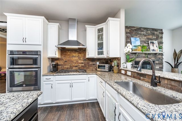 720 Foundry Park Ct, Glen Allen, VA 23059