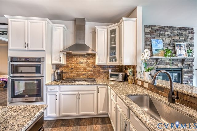 720 Foundry Park Ct, Glen Allen, VA 23059