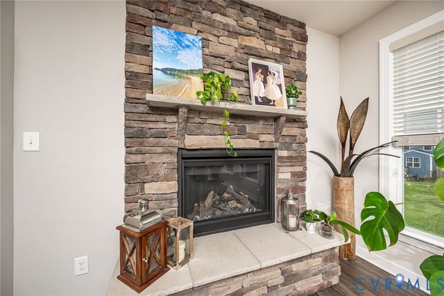 720 Foundry Park Ct, Glen Allen, VA 23059