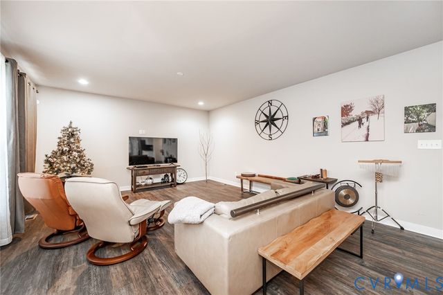 720 Foundry Park Ct, Glen Allen, VA 23059