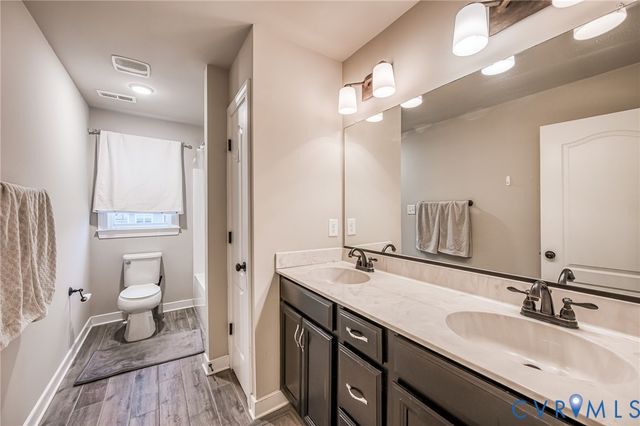 720 Foundry Park Ct, Glen Allen, VA 23059