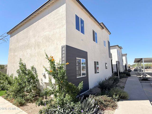 4037 S 12th Street 110, Phoenix, AZ 85040