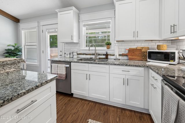 9910 W STATE ROAD 100, Starke, FL 32091