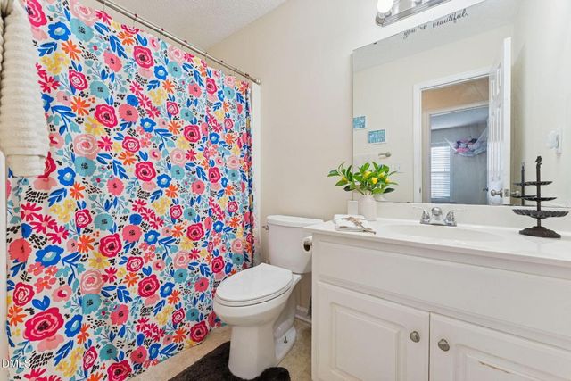 50 Trail Ridge Drive, Benson, NC 27504