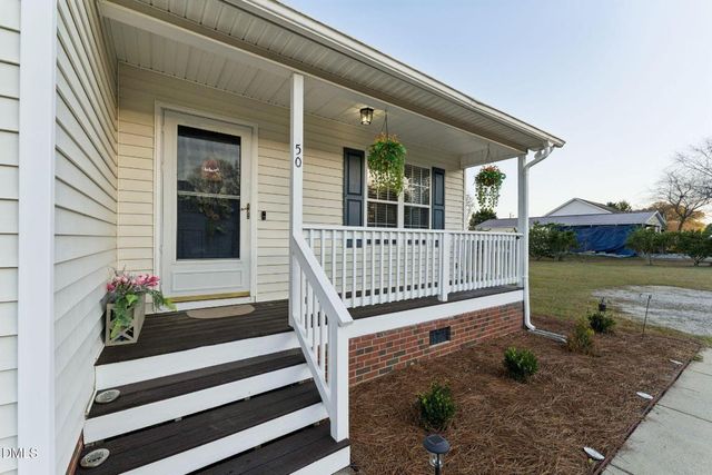 50 Trail Ridge Drive, Benson, NC 27504