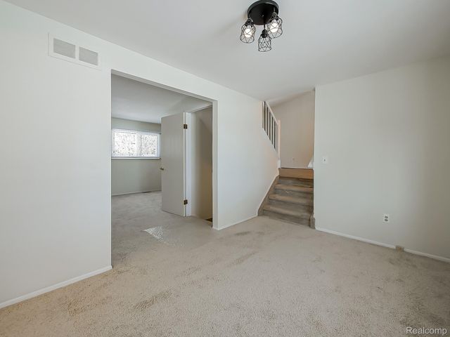 19202 Edward Court, Clinton Charter Township, MI 48038