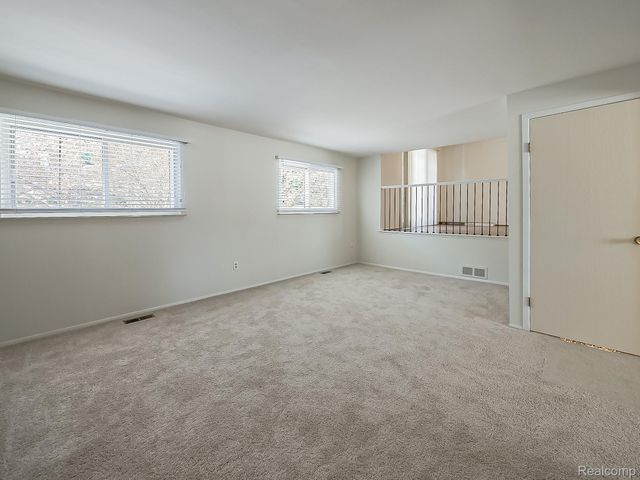 19202 Edward Court, Clinton Charter Township, MI 48038