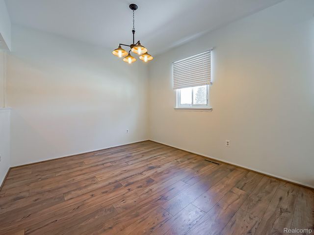 19202 Edward Court, Clinton Charter Township, MI 48038