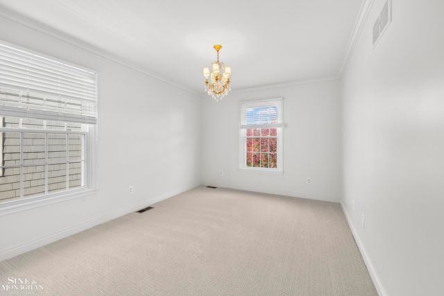 9004 Harbor Place Drive, St Clair Shores, MI 48080