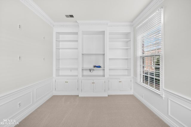 9004 Harbor Place Drive, St Clair Shores, MI 48080