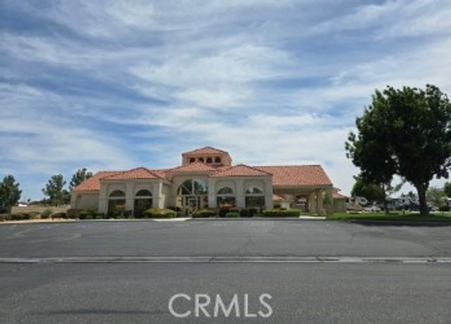 19365 Tournament, Apple Valley, CA 92308