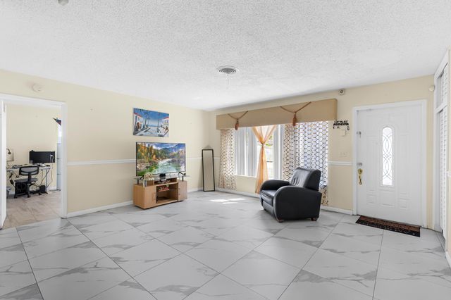 1531 NW 63rd Avenue, Sunrise, FL 33313