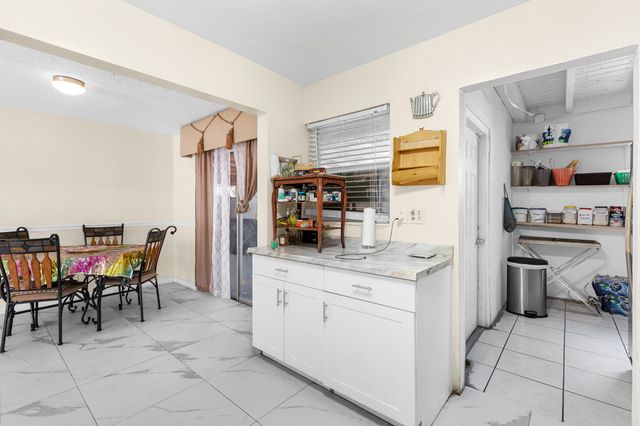 1531 NW 63rd Avenue, Sunrise, FL 33313