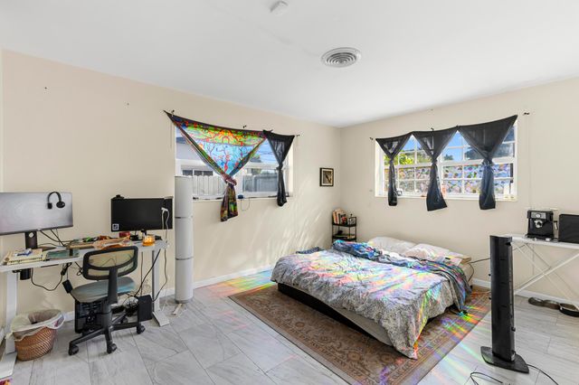 1531 NW 63rd Avenue, Sunrise, FL 33313