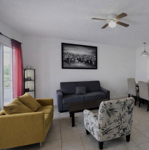 7837 Pacific Pearl Street, Houston, TX 77072